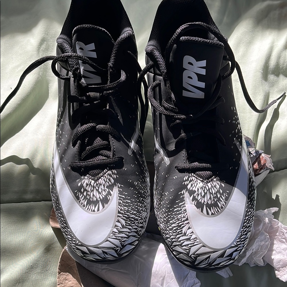Nike Black and White Athletic VPR Cleats